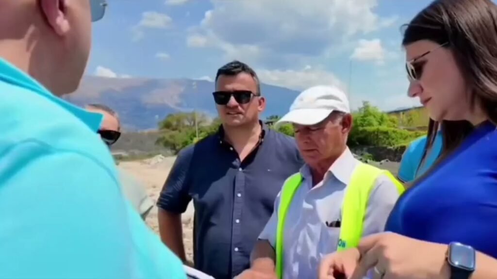 Gjirokastër, nis investimi për fushat sportive të reja, pjesë e projektit “100 Fushat”! Gjirokastër, nis investimi për fushat sportive të reja, pjesë e projektit “100 Fushat”!