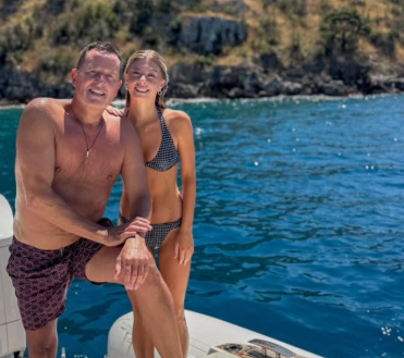 Grenell rikthehet në Ballkan mes takimeve të fshehta dhe aludimeve politike Grenell rikthehet në Ballkan mes takimeve të fshehta dhe aludimeve politike