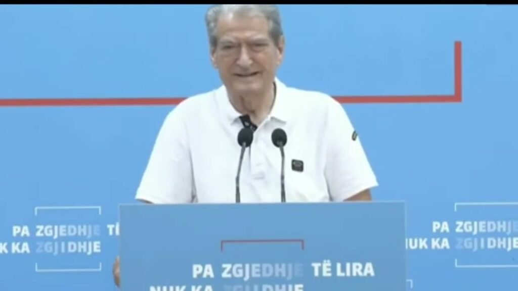 Ish kryeministri Berisha akuzon qeverinë për rënie të ndjeshme të turizmit Ish kryeministri Berisha akuzon qeverinë për rënie të ndjeshme të turizmit