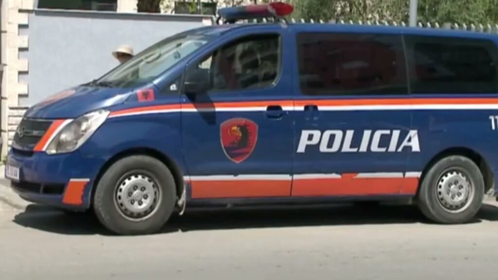 Operacioni antidrogë në Durrës, prangoset një 43 vjeçar Operacioni antidrogë në Durrës, prangoset një 43 vjeçar
