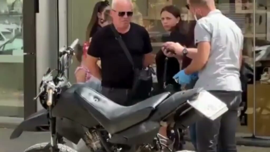 Shkodër! Një person i armatosur futet me skafandër në argjendari Shkodër! Një person i armatosur futet me skafandër në argjendari