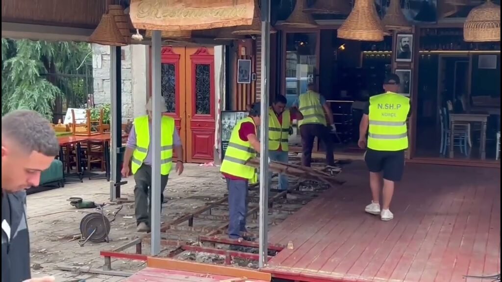 Vazhdon puna për lirimin e hapësirave publike në Lushnje