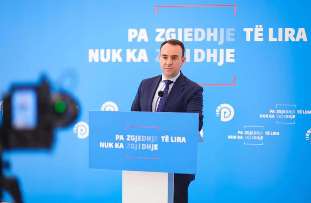 Reagimi i Balliut për kufizimet ndaj mediave në Kuvend