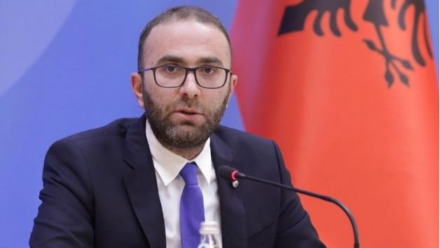 Bardhi përplaset me mazhorancën për mocionin në Kuvend