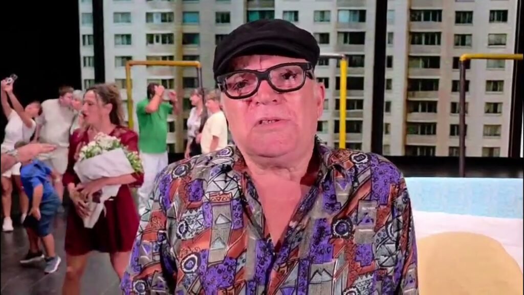 Çelet sezoni teatror ne Fier. Komedia Pleqeri me kusure mirepritet nga publiku