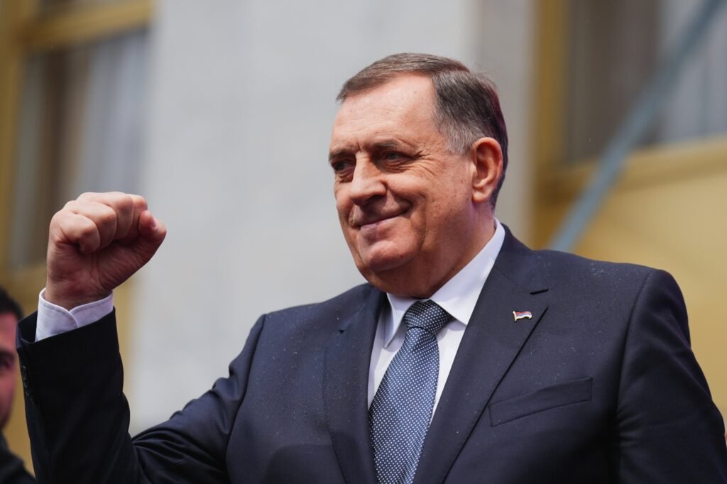 Dodik kërcënon me pavarësinë e Republikës Srpska mes tensioneve në rritje