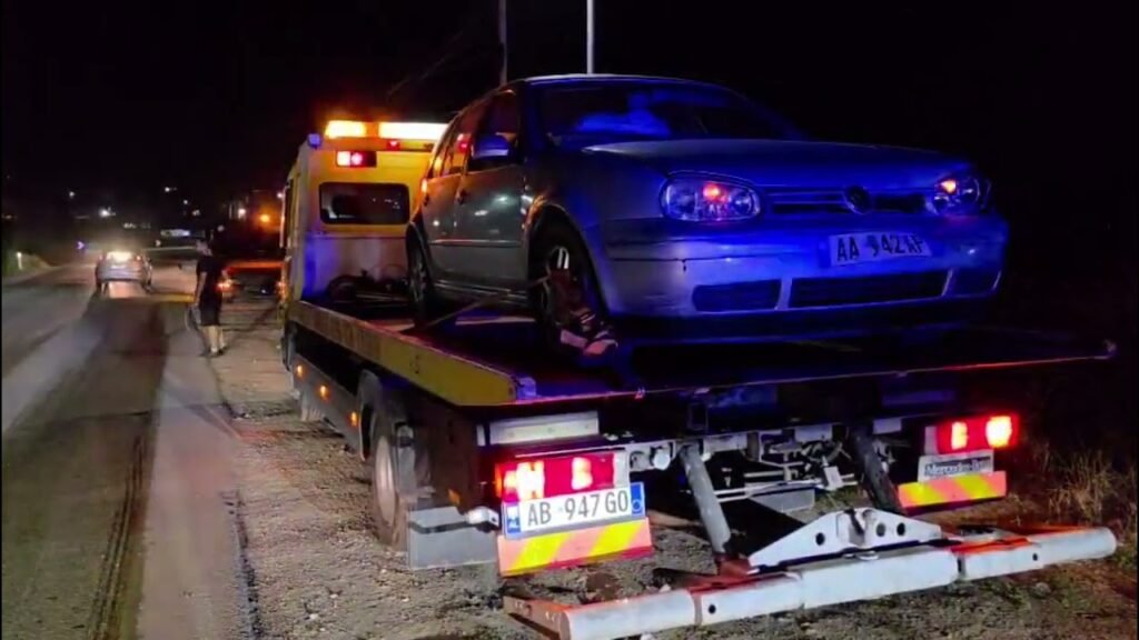 Dy automjete u përplasën në aksin Fier-Patos pranë fshatit Portëz