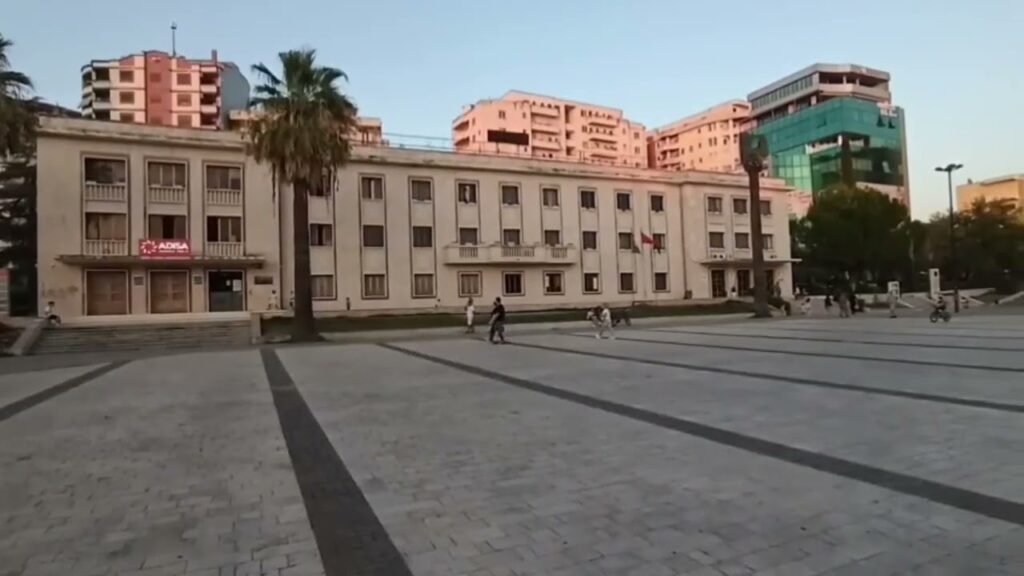 Kronikë: Emra të rinj në drejtimin e Bashkisë Lushnje