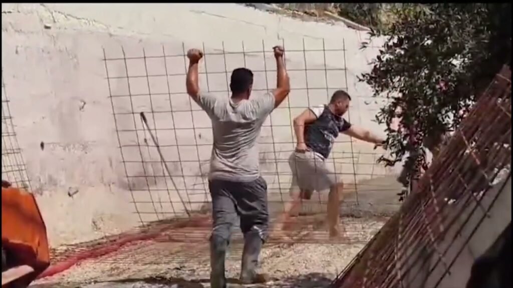 LUSHNJA, VIJOJNË PUNIMET NË INFRASTRUKTURËN RRUGORE DHE URBANE