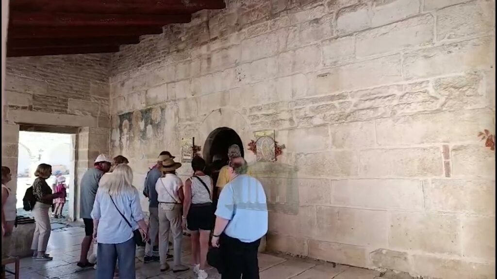 Magjia e Apolonisë tërheq vizitorë nga e gjithë bota