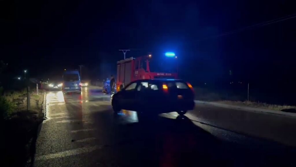 Një automjet tip “Benz” është djegur plotësisht në Levan