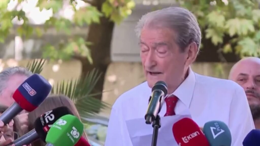 Sali Berisha, u paraqit këtë të hënë në ambientet e SPAK, në zbatim të masës së sigurisë