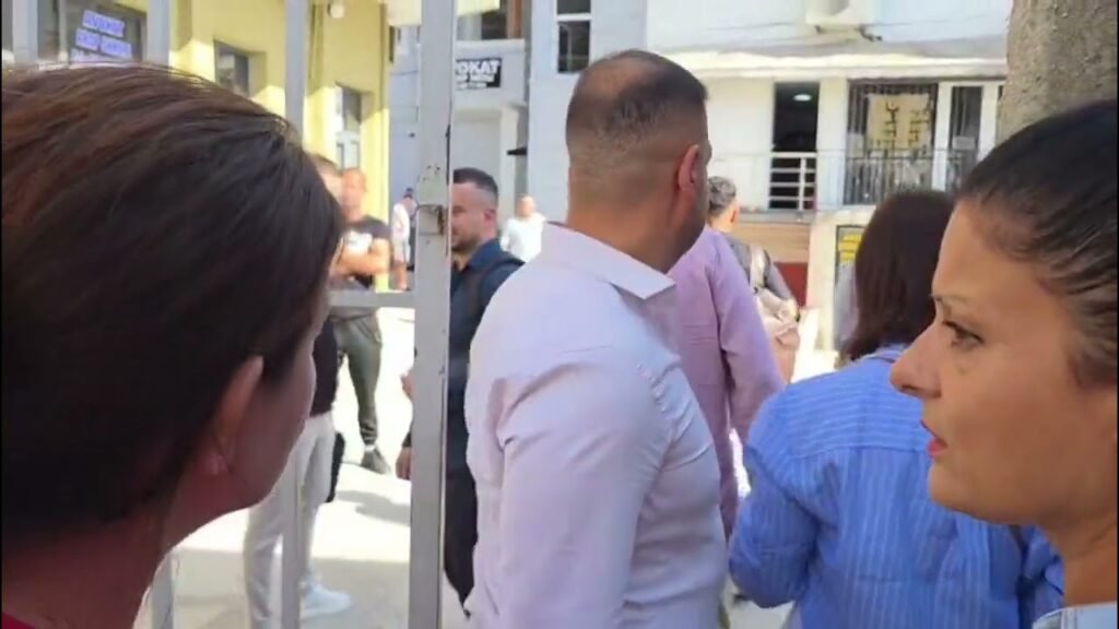 Skemat piramidale online, burg për 4 të arrestuarit, 2 të tjerë, detyrim paraqitje