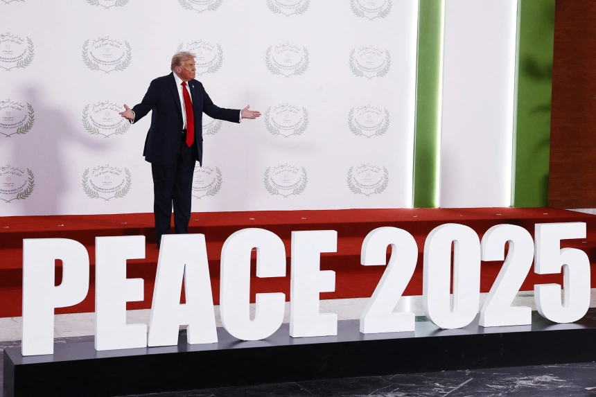 Trump shpall “paqen” në Lindjen e Mesme mes dyshimeve dhe pasigurisë Trump shpall “paqen” në Lindjen e Mesme mes dyshimeve dhe pasigurisë