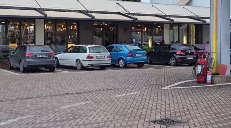 Përplasje vdekjeprurëse në Manëz pas një konflikti banal Përplasje vdekjeprurëse në Manëz pas një konflikti banal