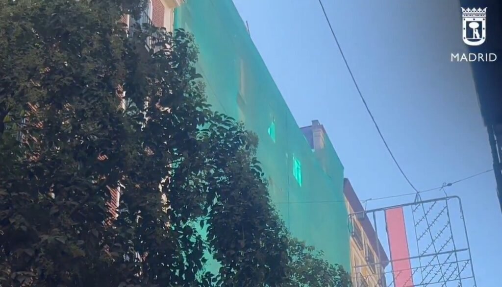 Shembja tronditëse në Madrid: katër persona nën rrënojat e një ndërtese Shembja tronditëse në Madrid: katër persona nën rrënojat e një ndërtese