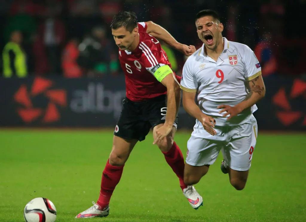 Serbia përball tensioneve para ndeshjes me Shqipërinë në kualifikueset e Botërorit Serbia përball tensioneve para ndeshjes me Shqipërinë në kualifikueset e Botërorit