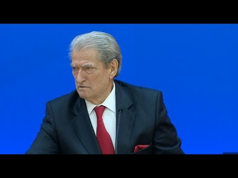 Rama shfaq hapur përbuzjen ndaj Trumpit dhe aleancës amerikane Rama shfaq hapur përbuzjen ndaj Trumpit dhe aleancës amerikane