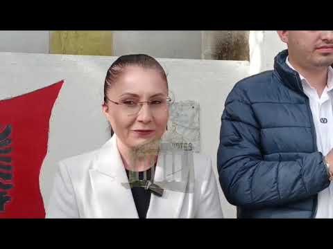 Lushnja përkujton 81-vjetorin e rënies së heroinës Liri Gero Lushnja përkujton 81-vjetorin e rënies së heroinës Liri Gero