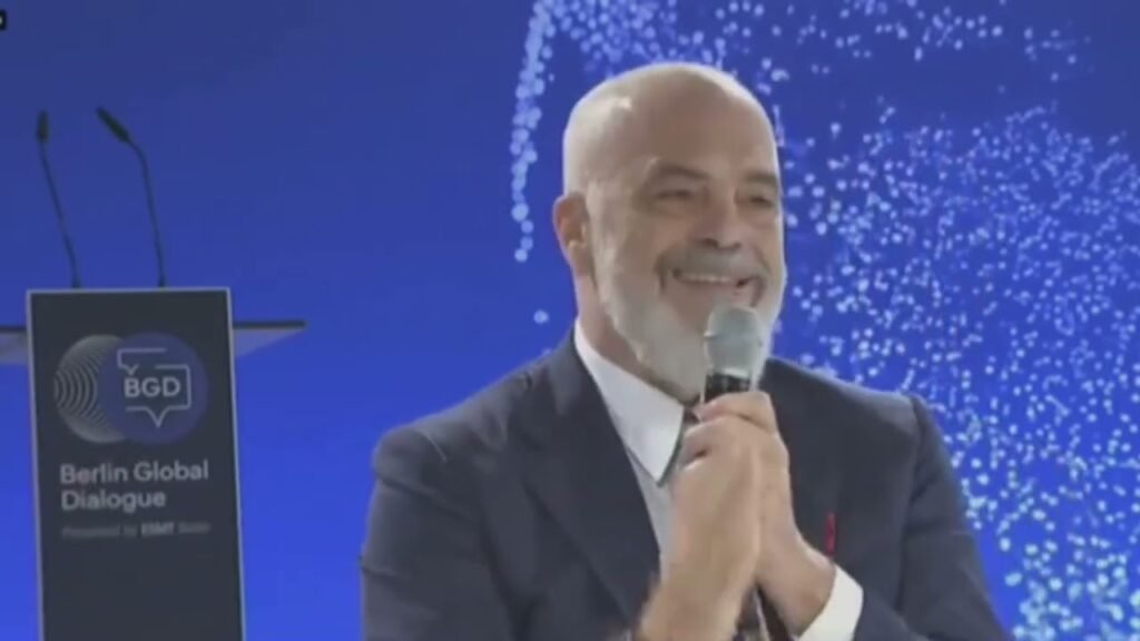 Rama nga Berlini: Synojmë të kemi systemin e parë të prokurimeve të mbështetur në AI Rama nga Berlini: Synojmë të kemi systemin e parë të prokurimeve të mbështetur në AI