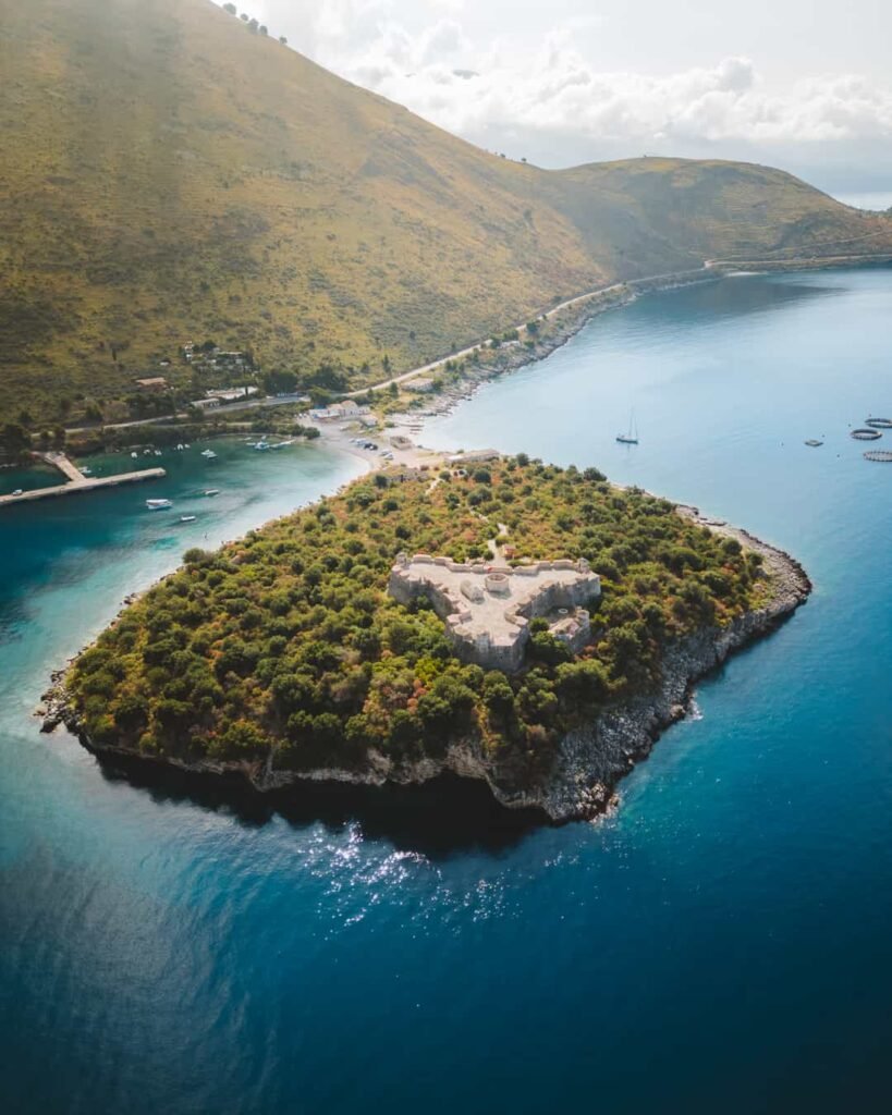 Çmenduri / Porto Palermo do i jepet një oligarku, baza ushtarake do bëhet resort, Elira Kokona kopsit letrat, KLSH zbulon skandalin, SPAK-u para sfidës