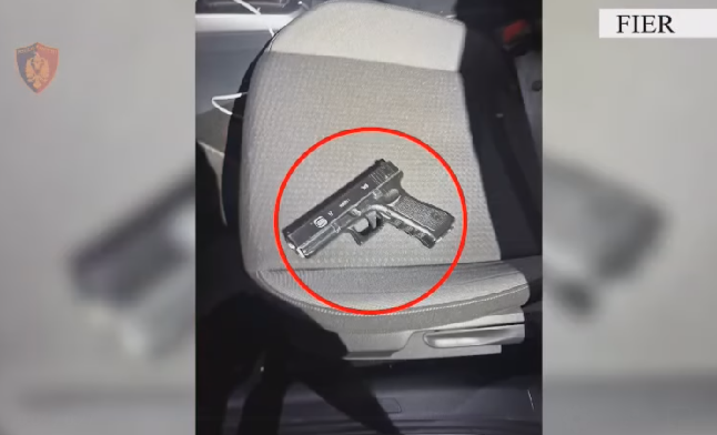 Arrestohet 46 vjeçari me precedent penal për vjedhje me armë, i gjendet armë e ftohtë në automjet