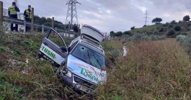 Makina përfundon në kanal në aksin Kuç–Vlorë, dy persona dërgohen në spital