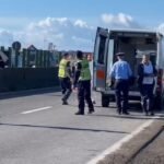 Aksident fatal në autostradën Tiranë–Durrës: 28-vjeçari humb jetën pas përplasjes me bordurat anësore