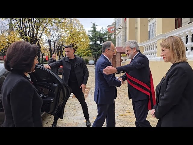 Presidenti Begaj në Shkodër: Alfabeti dhe Kongresi i Manastirit na frymëzojnë për të ardhmen