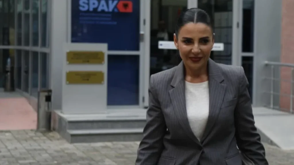 Gjykata Kushtetuese shtyn për javën e ardhshme shqyrtimin e kërkesës së qeverisë për çështjen e Belinda Ballukut