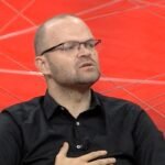 Gazetari Aulon Kalaja shpallet “non grata” nga Greqia; ai thotë se masa lidhet me aktivitetin e tij si aktivist dhe gazetar