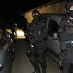 Shqiptari dhe një biznesmen spanjoll bien në pranga në Vigo pasi u gjetën 500 kilogramë drogë të fshehura nën dyshemenë e kontejnerit