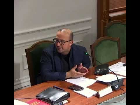 Saimir Korreshi tërheq vëmendjen për pastrimin dhe “licencat e lëna me qera”