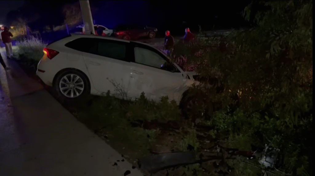 Aksident pranë fshatit Plyk, dy persona përfundojnë në spital