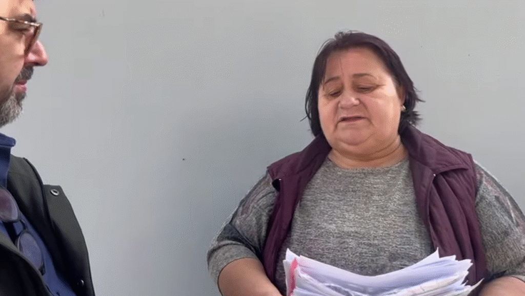 Nga një konflikt pune në një skandal institucional: Si “mori në qafë” Vjollca Semanjaku, sanitare e Ndërmarrjes së Shërbimeve Publike Fier, drejtorin Arjan Ndreu dhe OPGJ-në Teodor Gremi