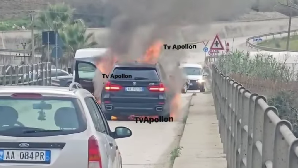 Merr flakë në ecje një mjet BMW X5 në Kozare, Kuçovë !