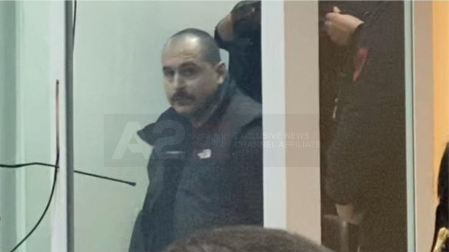 Arbër Paplekaj përfitoi lirimin me kusht, pasi kishte kryer më shumë se gjysmën e dënimit Arbër Paplekaj përfitoi lirimin me kusht, pasi kishte kryer më shumë se gjysmën e dënimit