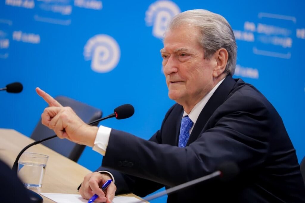 Berisha: Nisja e protestave më 22 dhjetor është beteja vendimtare kundër qeverisë Rama Berisha: Nisja e protestave më 22 dhjetor është beteja vendimtare kundër qeverisë Rama