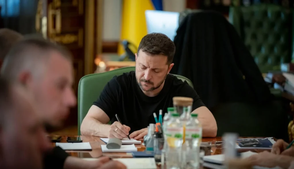 Përgjimet zbulojnë skemë të gjerë korrupsioni në Ukrainë që përfshinte zyrtarë të lartë, biznesmenë dhe persona pranë presidentit Zelensky