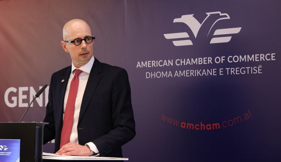 Dhoma Amerikane kritikon paketën e “Paqes Fiskale”: Rrezikon pastrimin e parave dhe dëmton konkurrencën Dhoma Amerikane kritikon paketën e “Paqes Fiskale”: Rrezikon pastrimin e parave dhe dëmton konkurrencën