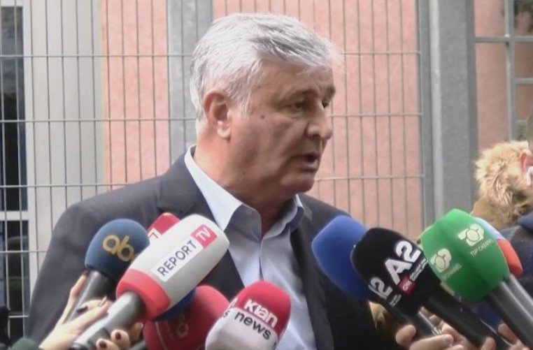 Avokati i Ergys Agasit: Nuk ka prova që e lidhin me tenderat, publikimi i dosjes e komprometon procesin