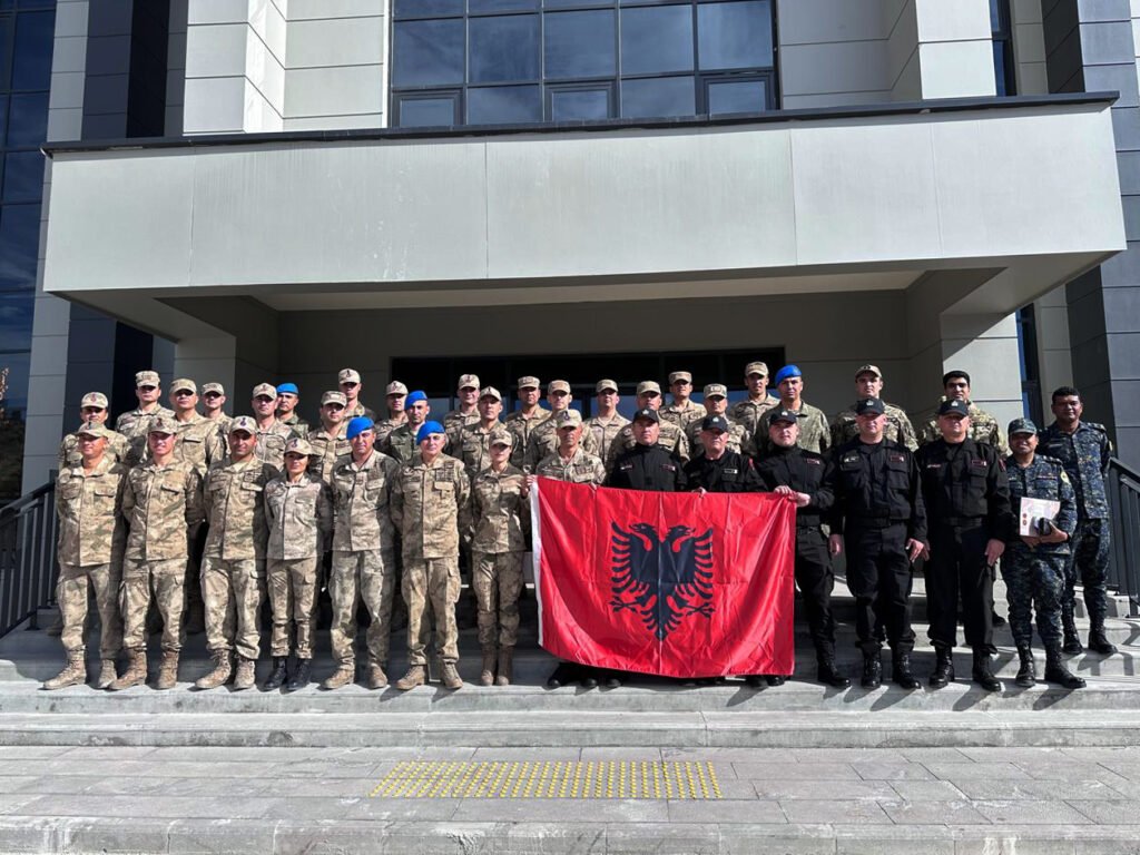 Ministria e Brendshme çeli garën për kreun e Gardës së Republikës Ministria e Brendshme çeli garën për kreun e Gardës së Republikës