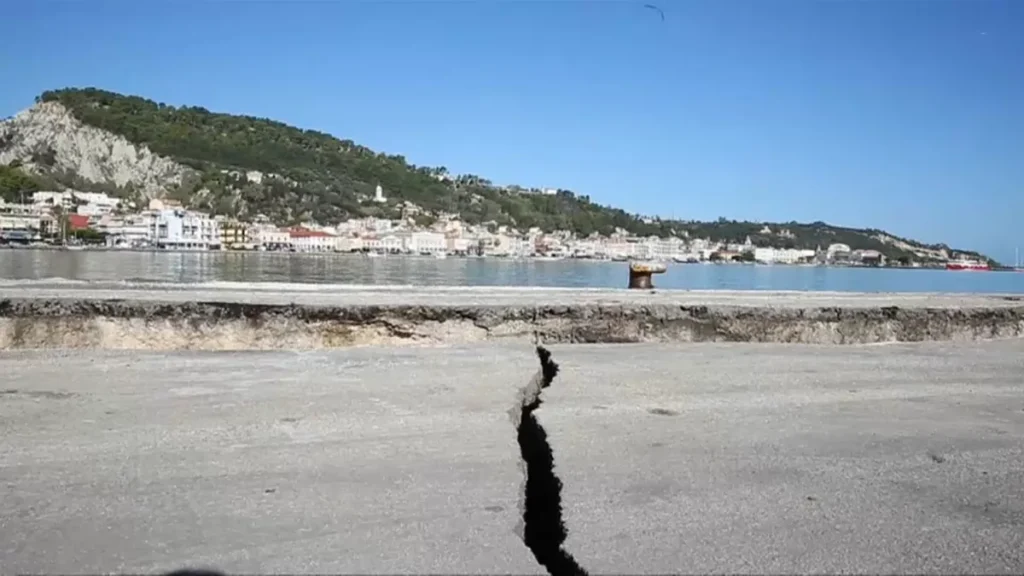 Dy lëkundje sizmike brenda pak minutash godasin Greqinë, pa pasoja
