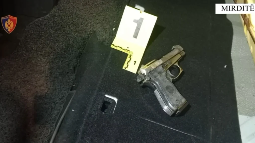 Mirditë, arrestohet 35-vjeçarja që lëvizte e armatosur me pistoletë në automjet