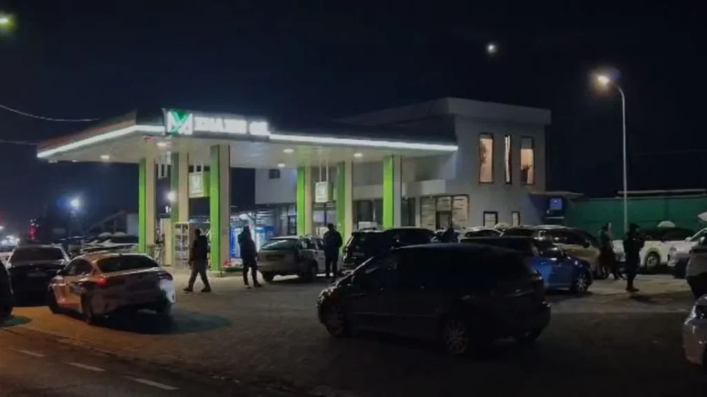 Zbardhet ekzekutimi i Edmond Mëhallës dy autorë shpallen në kërkim, arrestohen roja i karburantit dhe një bashkëpunëtor