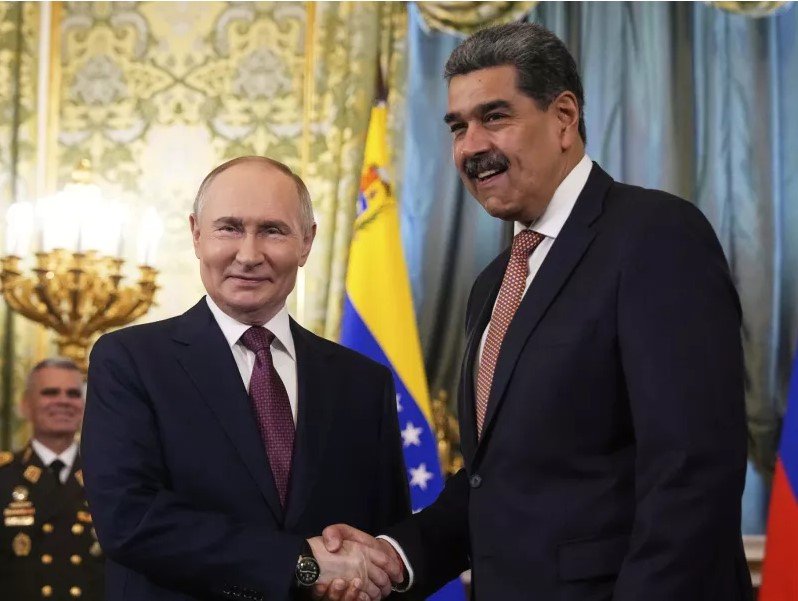 Putin shpreh mbështetjen për Maduron Rusia rikonfirmon aleancën me Venezuelën mes presioneve të jashtme Putin shpreh mbështetjen për Maduron Rusia rikonfirmon aleancën me Venezuelën mes presioneve të jashtme