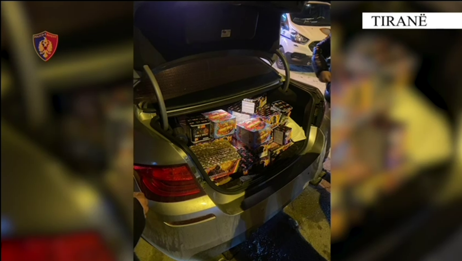 Operacion “Fireworks” në Tiranë, dhjetëra kontrolle, arrestime dhe procedime për fishekzjarrë të paligjshëm