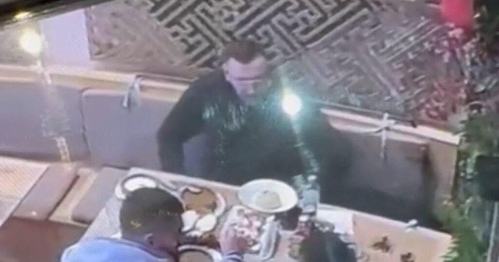 “Pengmarrja” e kosovarit në Vlorë Dy persona në burg, një në arrest shtëpie Avokatët thonë se 39 vjeçari ishte aty me dëshirë “Pengmarrja” e kosovarit në Vlorë Dy persona në burg, një në arrest shtëpie Avokatët thonë se 39 vjeçari ishte aty me dëshirë