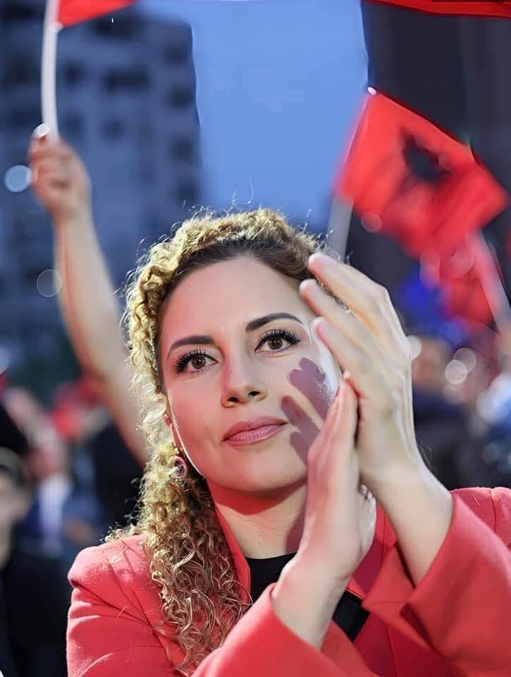 Vetmia absolute e grave që ” rilindën”.