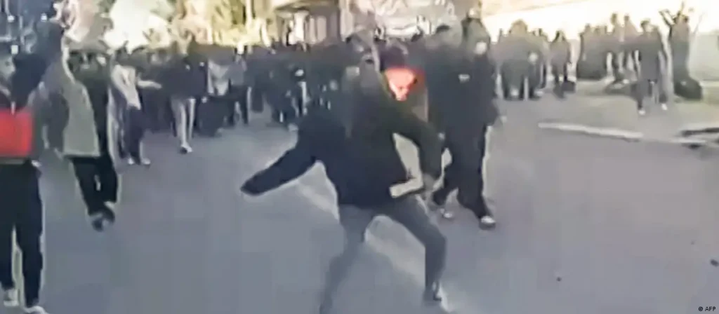 Irani në prag të humnerës? Disa fakte lidhur me protestatNga Andreas Noll